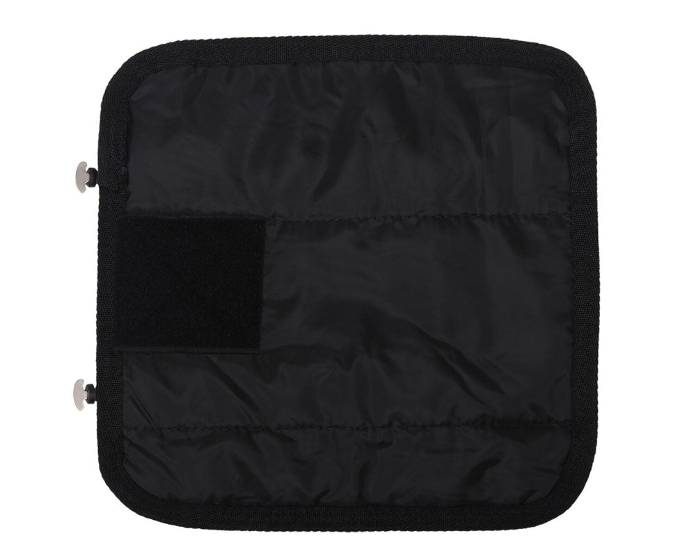 Extension de poitrail pour couvertures de poneys et chevaux QHP Classic noir