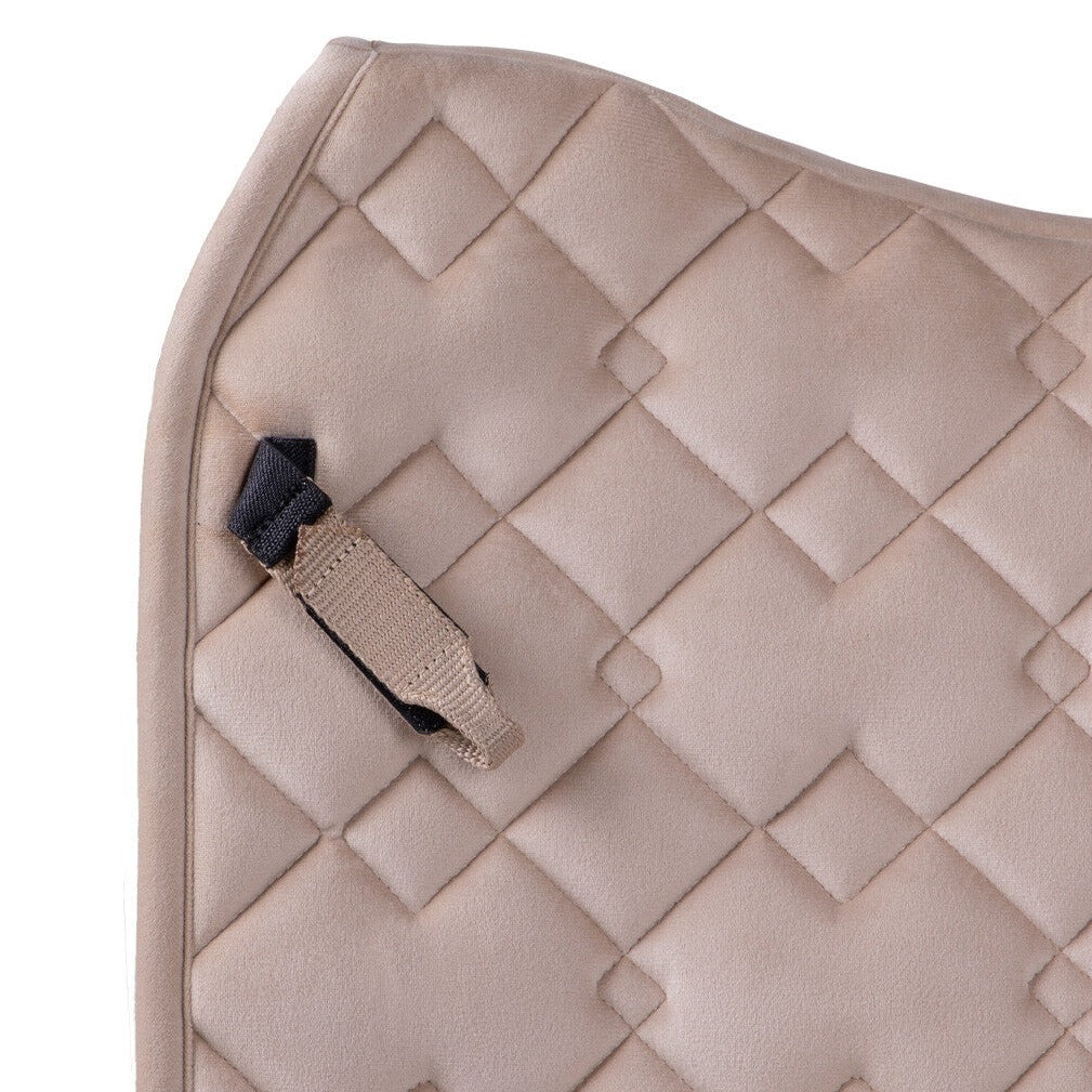 Tapis de selle pour poneys et chevaux QHP Fading beige modèle dressage