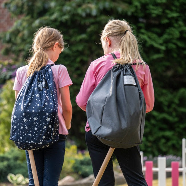 Sac de rangement pour tête de cheval HKM Hobby Horsing et ses accessoires