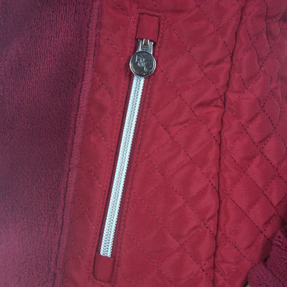 Veste polaire pour petites cavalières Flags&Cup Cabri rouge portée détail poche zippée