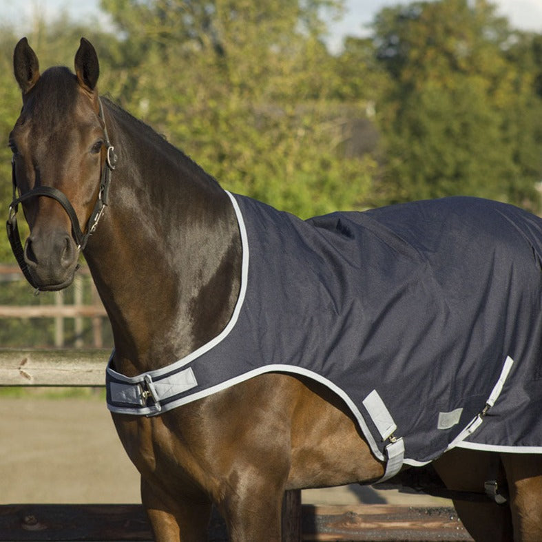 Couverture Séchante Cheval Couverture Polaire QHP Basic Avec Couverture Séchante Cheval Couverture Polaire QHP Basic Avec