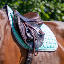 Charger l&#39;image dans la galerie, Tapis de selle pour shetlands, poneys et chevaux QHP Florence menthe
