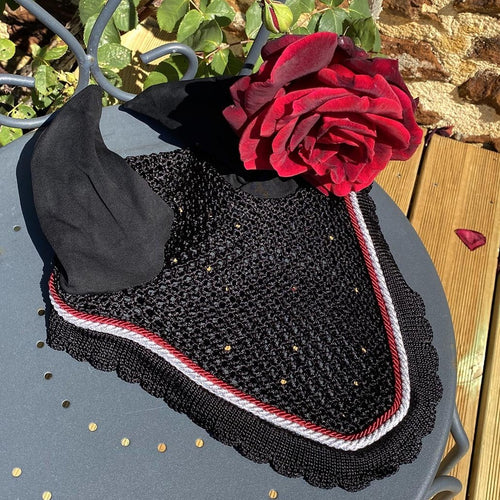 Bonnet anti-mouches pour chevaux Privilège Equitation Palm Beach noir/rouge/argent