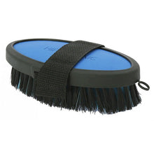 Charger l&#39;image dans la galerie, Brosse douce pour baby poney Hippotonic Soft avec poignée cuir synthétique bleu
