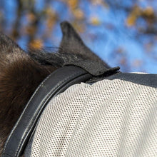Charger l&#39;image dans la galerie, Chemise anti-mouches avec cou amovible pour poneys et chevaux HKM Fringes Plus détail attache au licol
