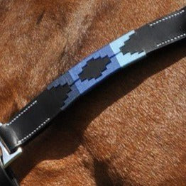 Licol en cuir brodé pour poneys et chevaux Flags&Cup Chukka noir bleu/bleu roi/marine