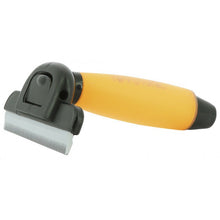 Charger l&#39;image dans la galerie, Brosse de mue avec poignée en gel Hippotonic Gel orange
