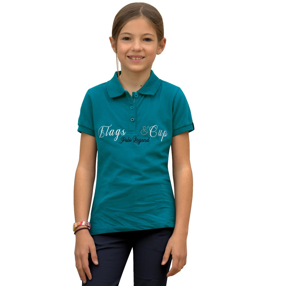 Polo à manches courtes pour petites cavalières Flags&Cup Uripa bleu émeraude porté